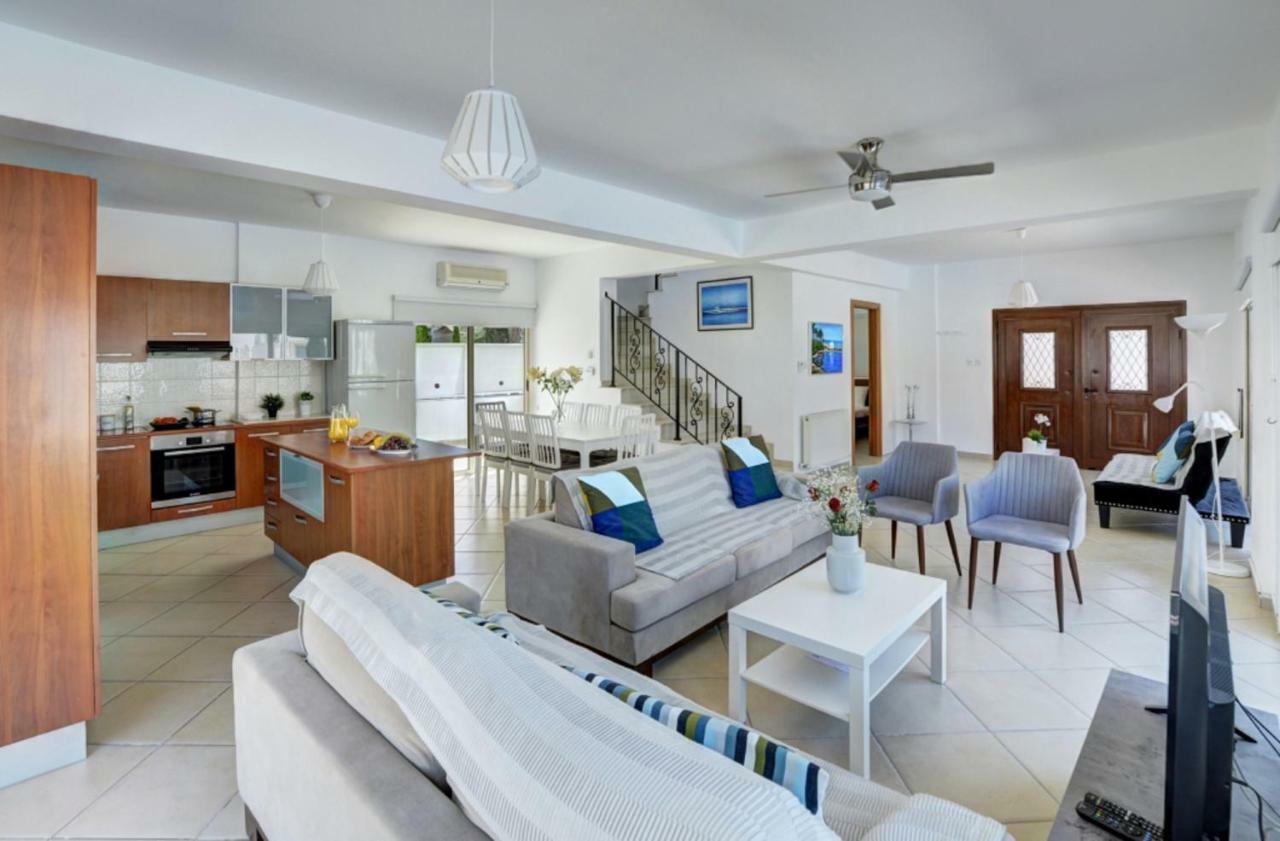 Blue Sea Villa Протарас Екстер'єр фото